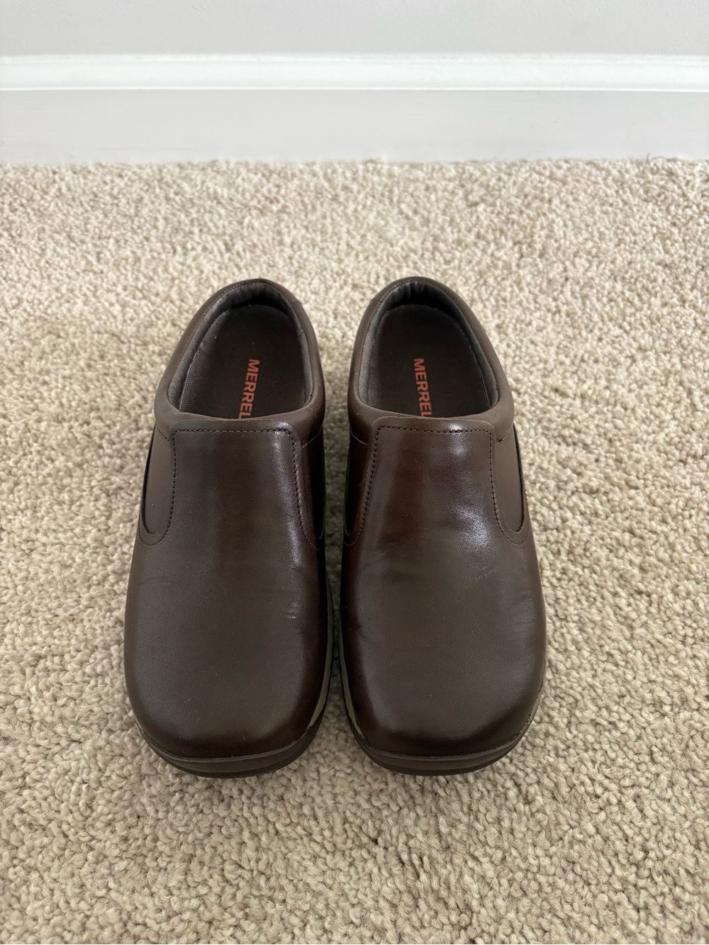 NWOB Merrell Women’s Slip-On Brown Leather Loafers 6.5 Comfort Shoes